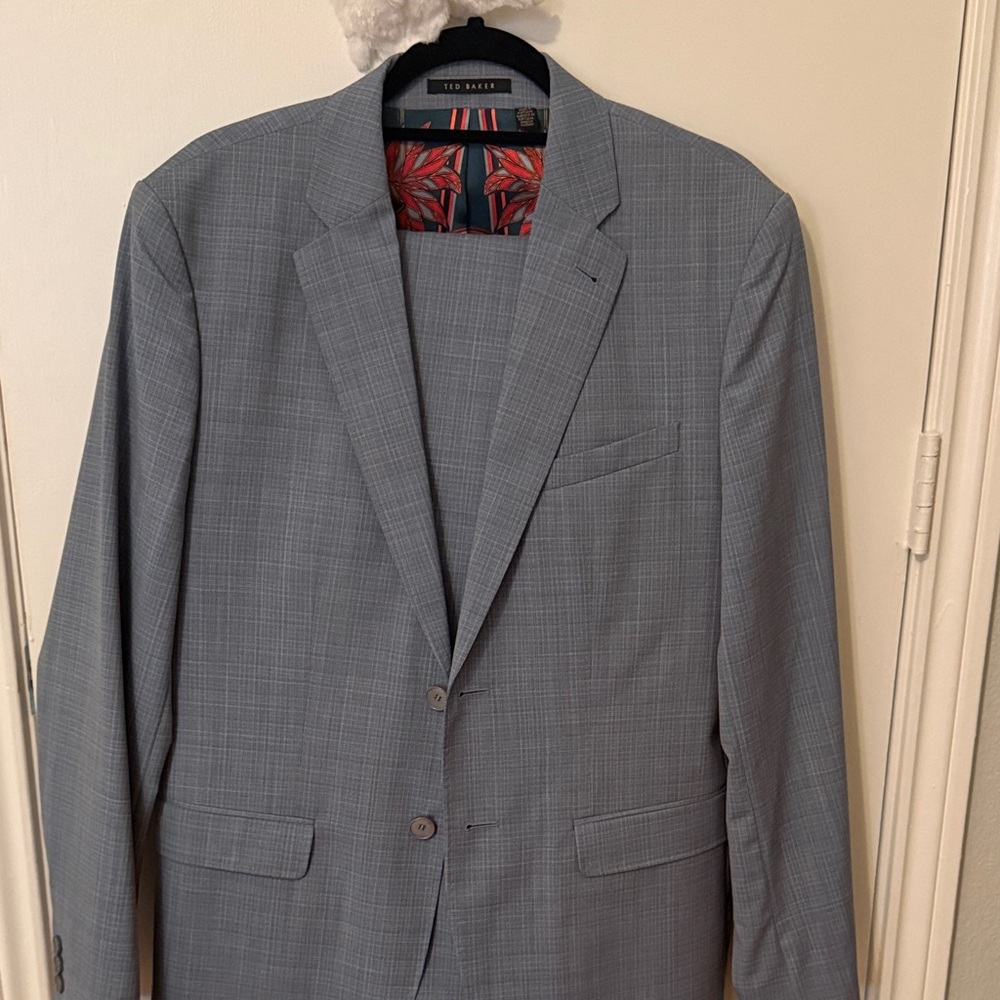 Ted Baker Light Gray Men's Suit